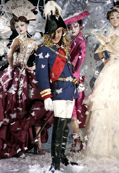 On this day in fashion history: the return of John Galliano! – CASSIDY  ZACHARY